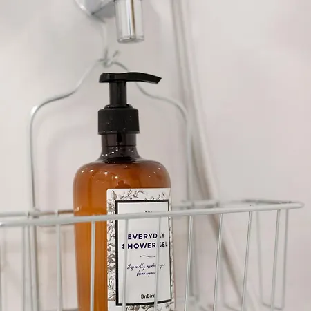 Blue Breeze Espinho | Pool View, Gym & Balcony *