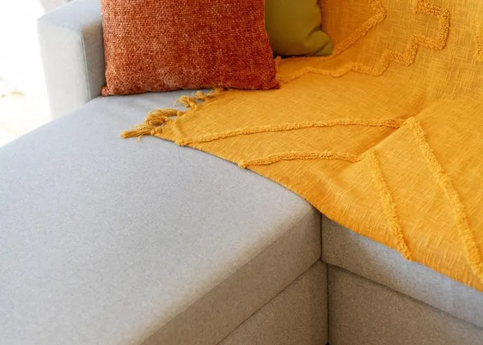 Appartement Blue Breeze | Pool View, Gym & Balcony *