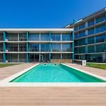 Apartman Blue Breeze | Pool View, Gym & Balcony