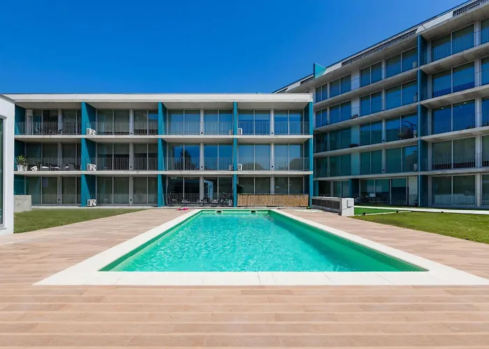 Apartmán Blue Breeze | Pool View, Gym & Balcony