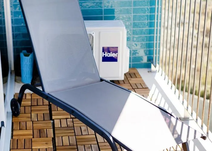 Apartmán Blue Breeze | Pool View, Gym & Balcony *