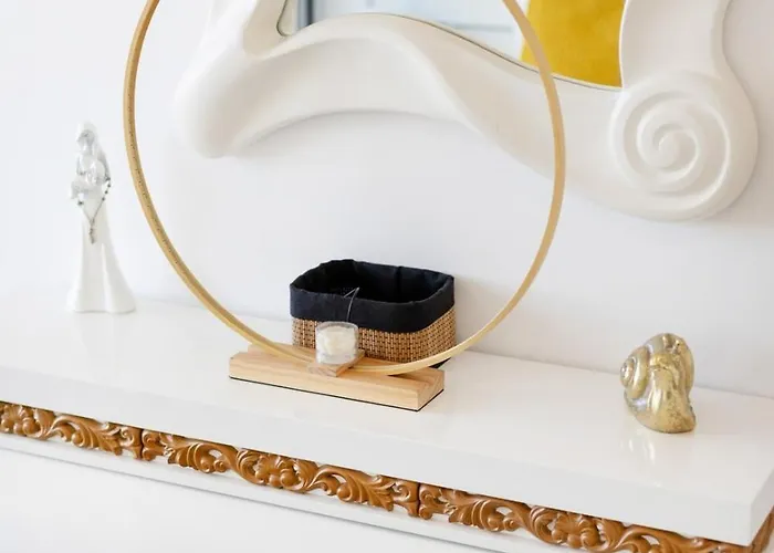 Apartmán Blue Breeze | Pool View, Gym & Balcony *